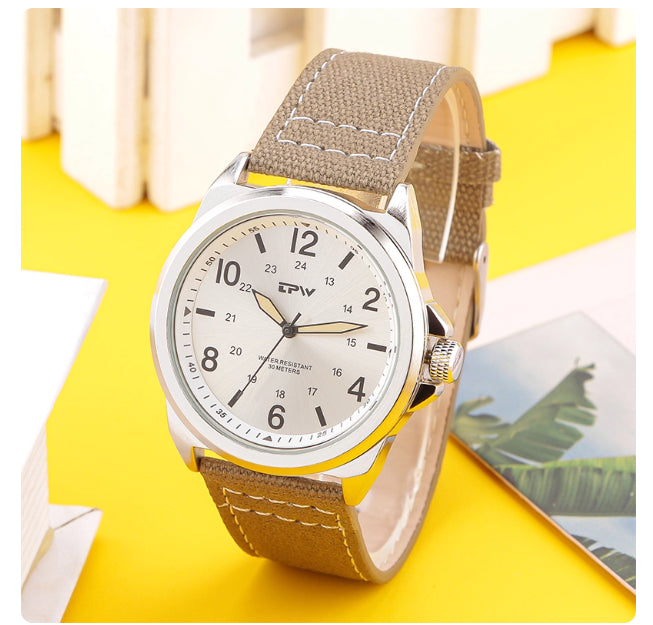 Retro Quartz Watch - Lightweight Wear-Resistant Timepiece