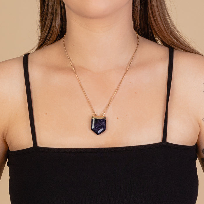 SPEAR - Dainty Pendant Necklace - Navy Blue