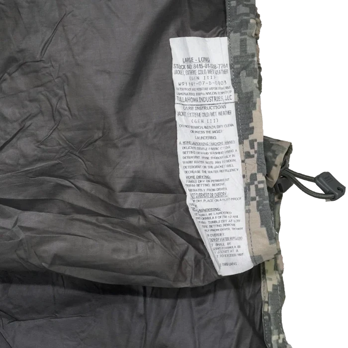 USGI UCP Gen III Exteme Cold Wet Weather Jacket - Large Long - US Army Surplus - Rain Jackets