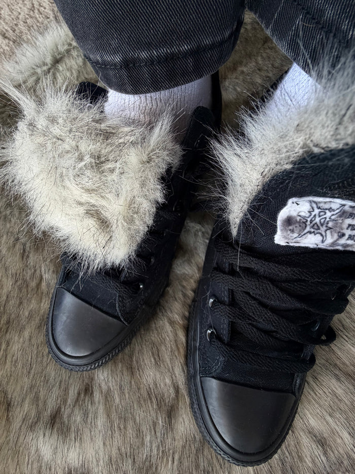 XTRADEADLY Fur Converse Custom (Women’s)