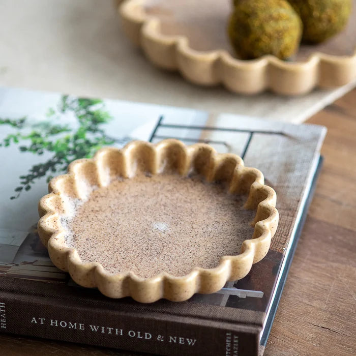 5.7" CERAMIC SCALLOP DISH - Magnolia Lane co. Home + Garden + Gift