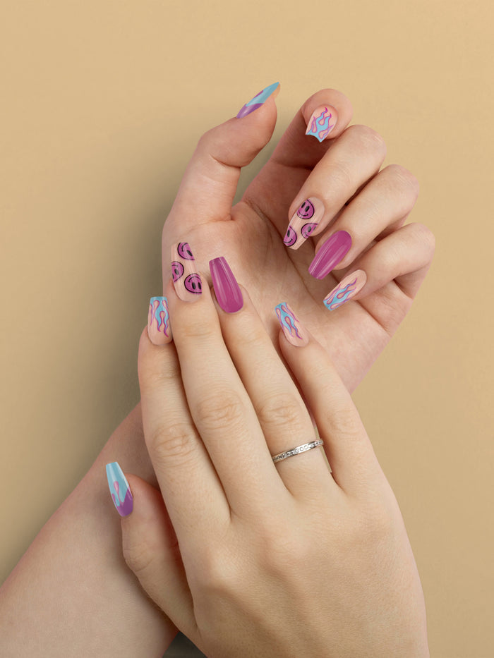COSMIC Press-On Nails | W171-Image 1