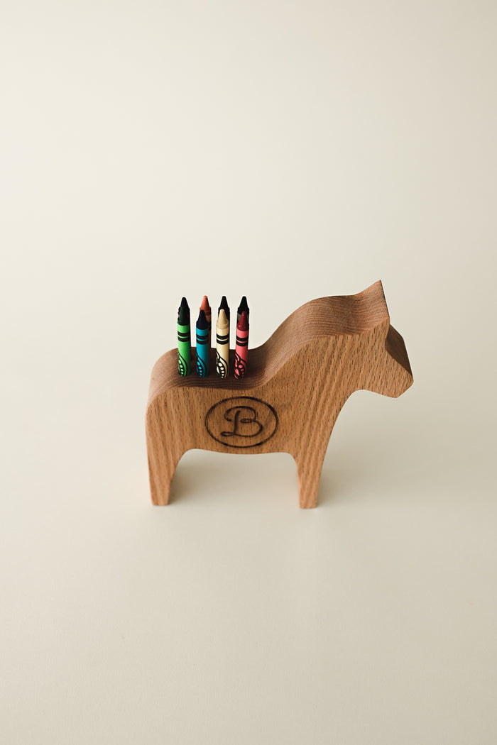 dala horse crayon holder