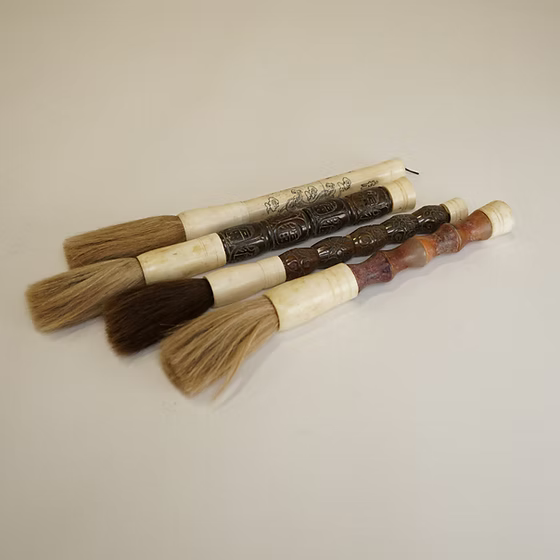 Henri Vintage Brushes - Magnolia Lane co. Home + Garden + Gift