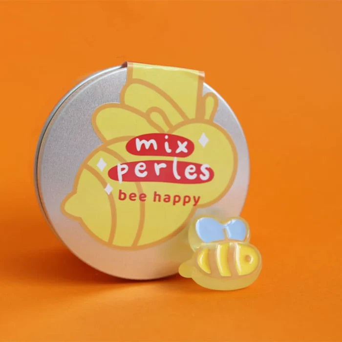 La Petite Epicerie Pro - Jewellery Kit - Pearls Mix - Bee Happy - Lifestyle Cut 3