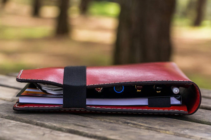 Leuchtturm1917 A4 - A4+ Leather Cover Portfolio - Red