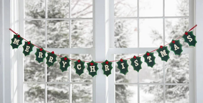 Merry Christmas Holly Felt Garland