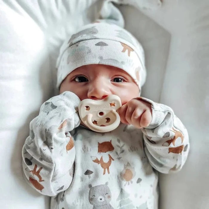 Newborn Orthodontic Natural Rubber Pacifier - 0-3 Months