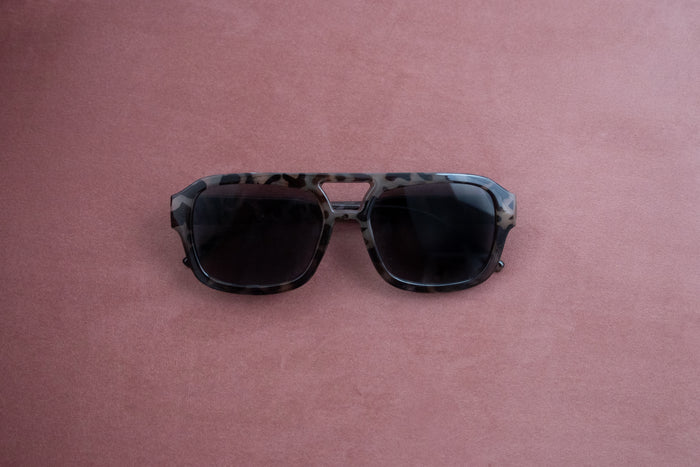 Oversized Frame Sunglasses