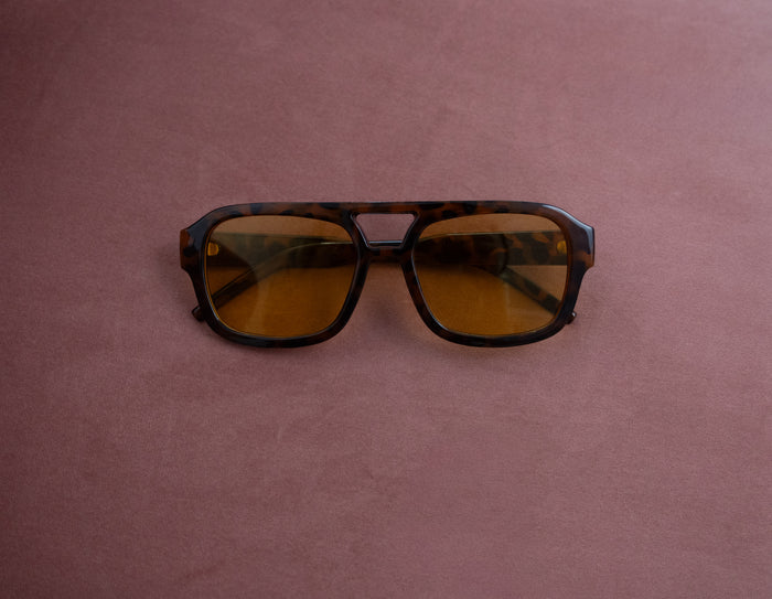 Oversized Frame Sunglasses