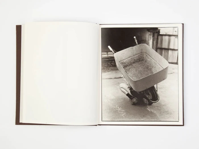 People of the Mud - Luis Alberto Rodriguez