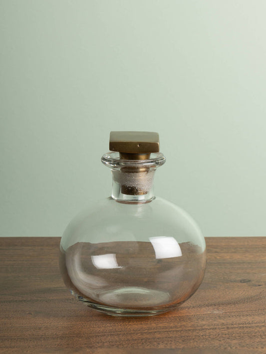 Round carafe with square stopper - Magnolia Lane co. Home + Garden + Gift
