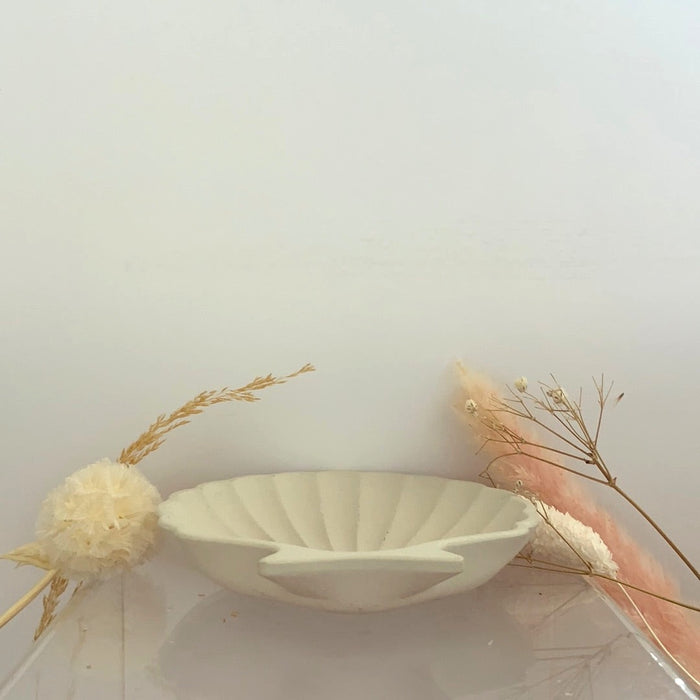 Sea Shell Dish (Black, White & Stone)