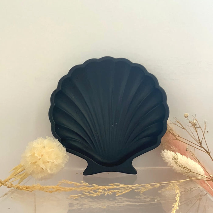 Sea Shell Dish (Black, White & Stone)