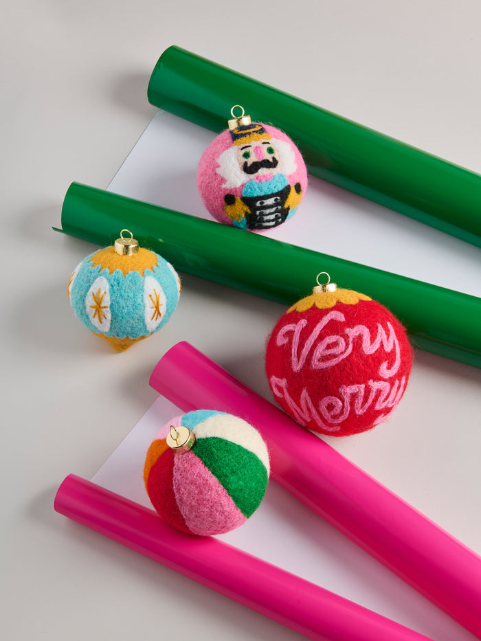 Shiraleah "Very Merry" Assorted Set of 4 Ornaments, Multi
