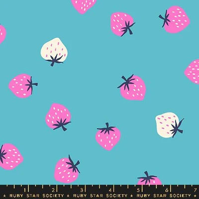 Strawberry Turquoise - Fat Quarter