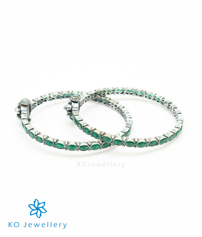 The Arohi Silver Kemp Bracelet (Oxidised/Size/2.2/2.4/2.6/2.8)