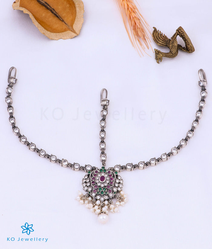 The Ihita Silver Kemp Maang Tikka
