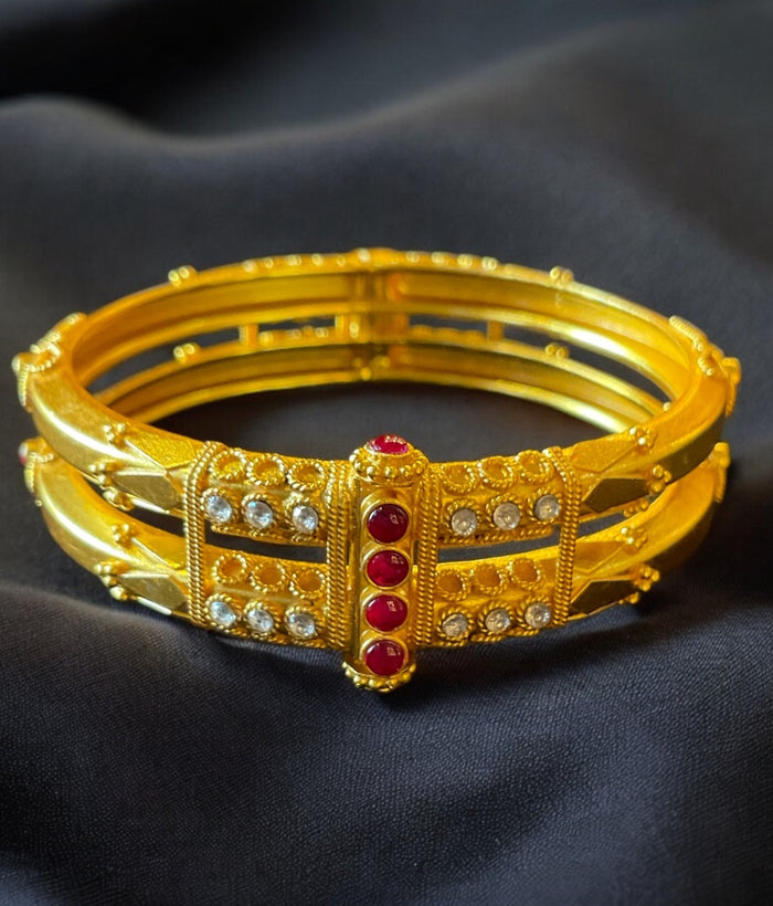 The Kumud Silver Polki Coorgi Bracelet-Single (Two layers Size /2.2/2.4/2.6/2.8)