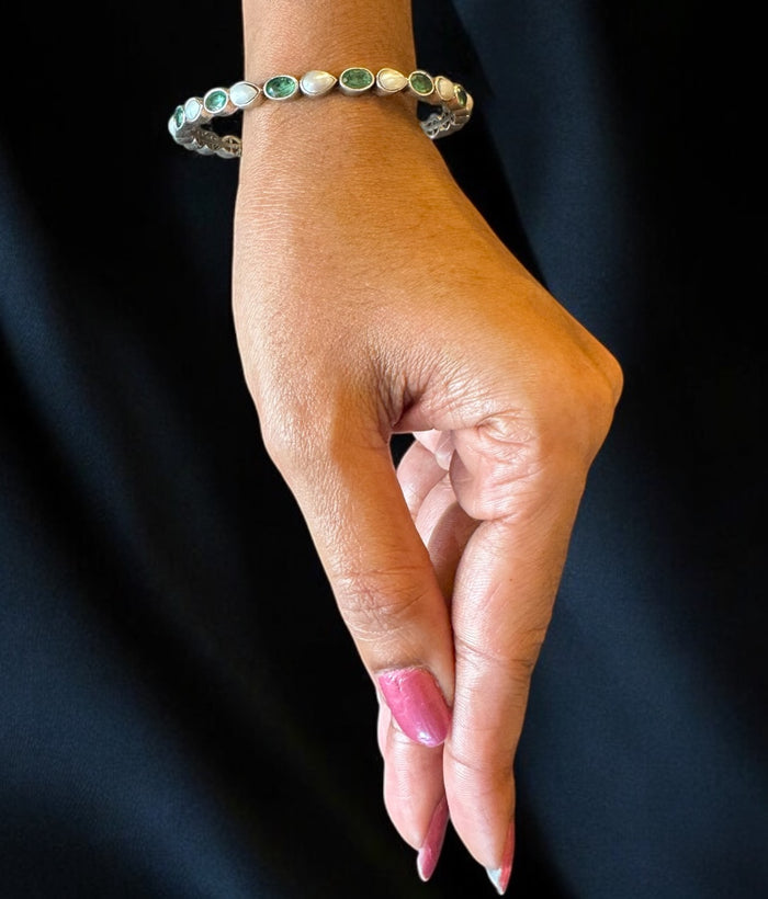 The Pihu Silver Emerald & Pearl Bangle- Single (Size/2.2/ 2.4/2.6/2.8)