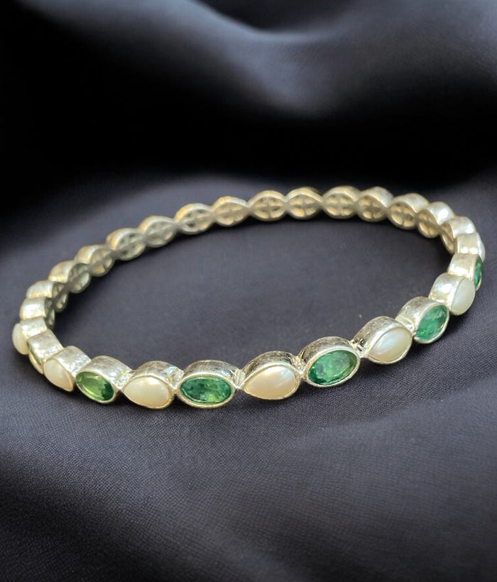 The Pihu Silver Emerald & Pearl Bangle- Single (Size/2.2/ 2.4/2.6/2.8)