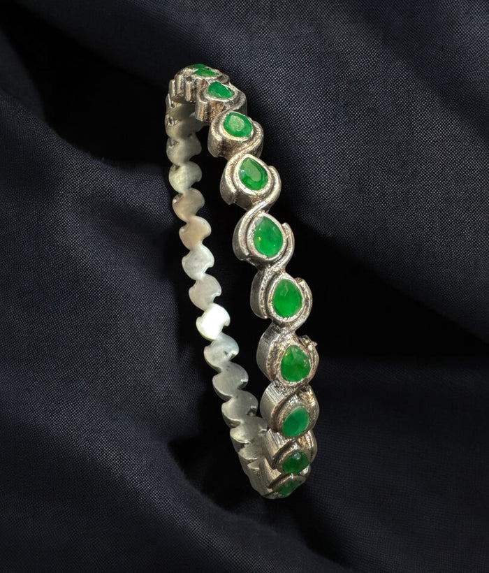 The Piyali Silver Green Kemp Bangle- Single (Oxidised/Size/2.2/ 2.4/2.6/2.8)