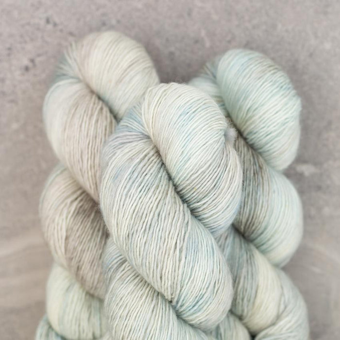 Tosh DK | Hepburn