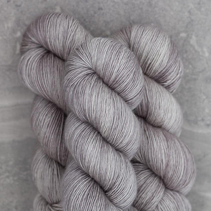Tosh Vintage | Astrid Grey