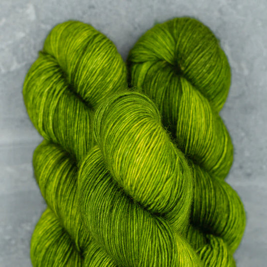 Twist Light | Cardigan