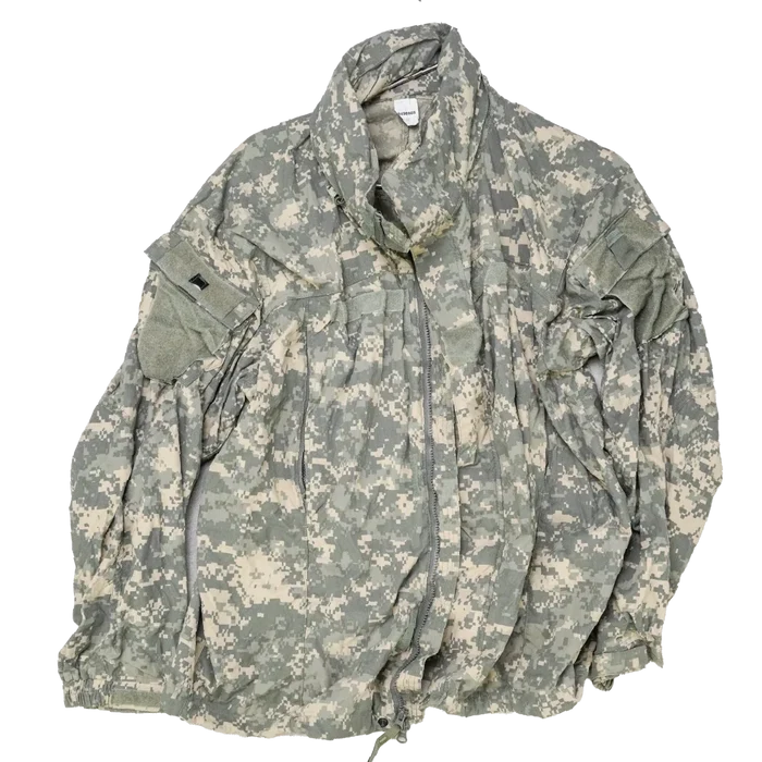 USGI UCP Softshell Jacket - Medium Regular - US Army Surplus - Softshell Jacket