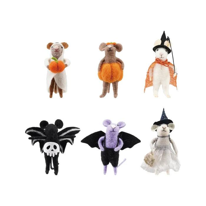 Wool Mouse Doll in Halloween Costume (Assorted)