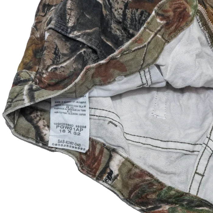 Wrangler Realtree Women's Jeans - 18x32, Large - Army & Outdoors - Jeans